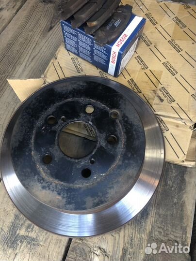 Ормозной диск Lexus RX 350