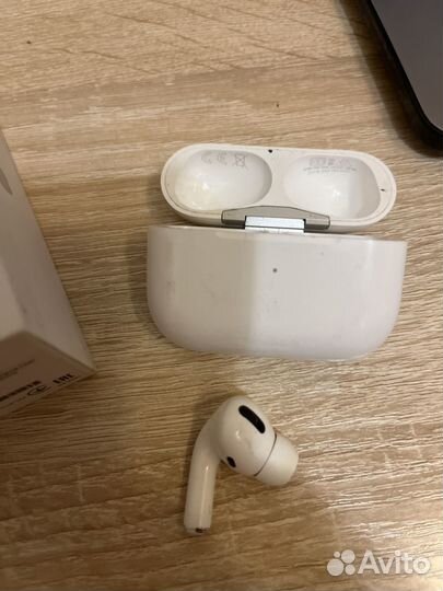 Наушники airpods pro 1 Левый / оригинал