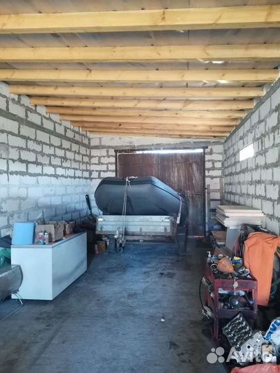 Лодка с мотором