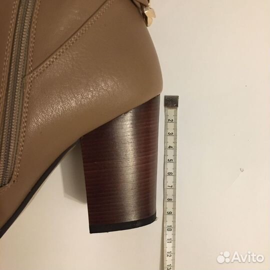 Сапоги женские зимние на каблуке р.36. Новые