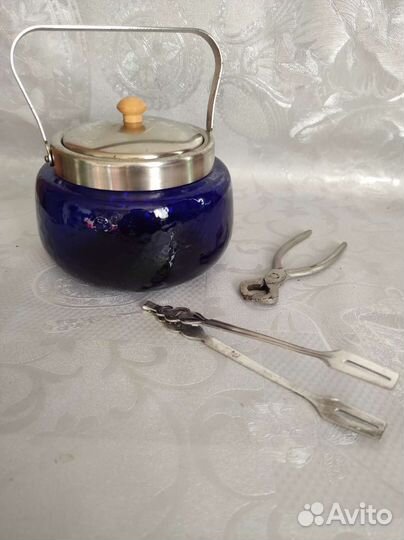 Столовые приборы