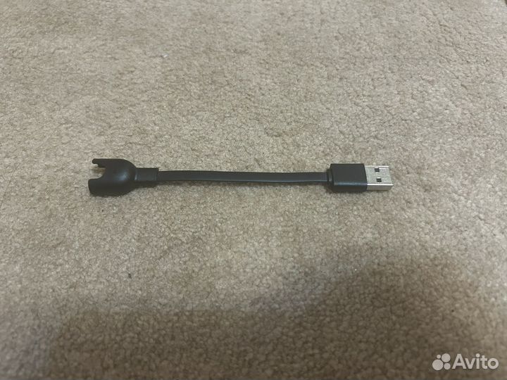 Зарядка на Mi band 3