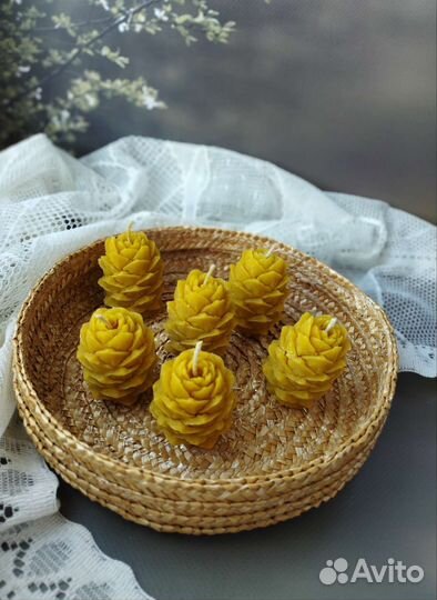 Набор свечей из натурального воска. Ручная работа