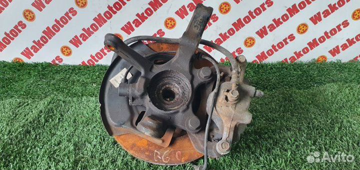 Кулак поворотный передний левый Nissan Almera QG10