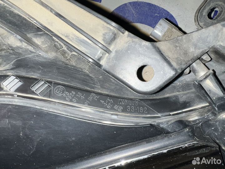 Фара галоген правая оригинал Тойота Камри 55