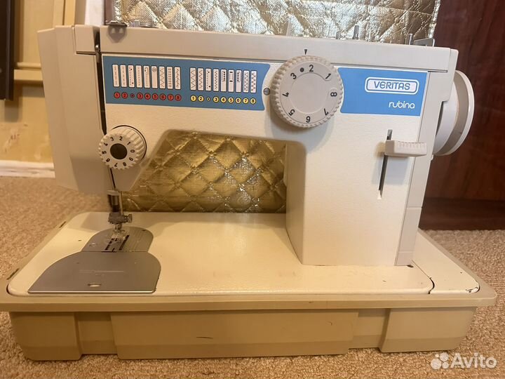 Швейная машина veritas