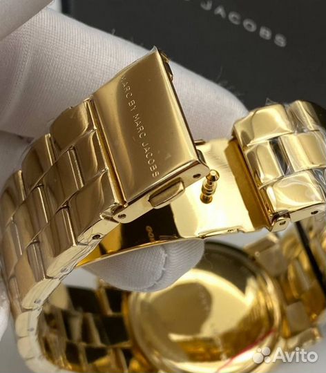 Шикарные женские наручные часы Marc Jacob