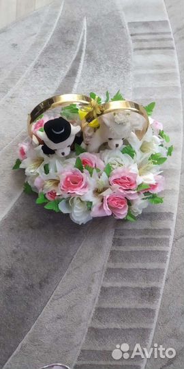 Кольца на машину свадебные