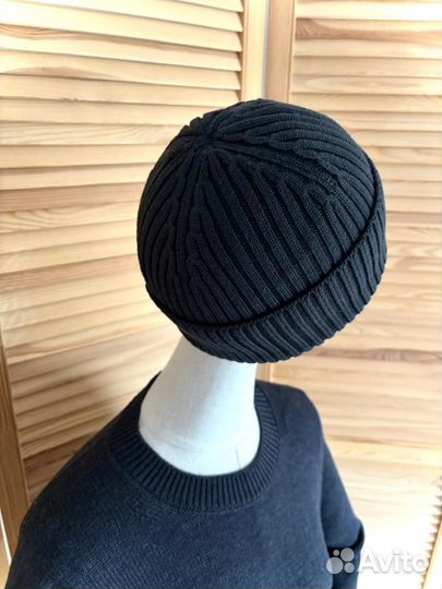 Шапка вязаная