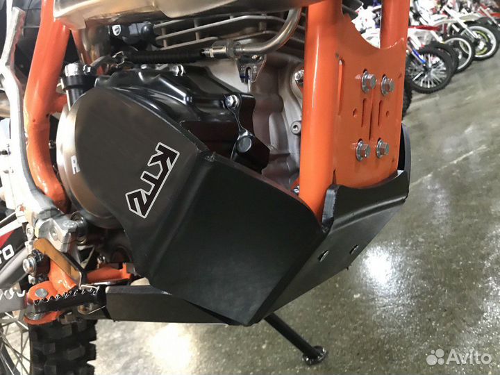 Защита картера и прогрессии Regulmoto Athlete 19 1