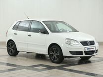 Volkswagen Polo 1.2 MT, 2009, 217 300 км, с пробегом, цена 373 000 руб.