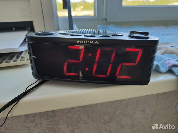 Электронные часы с радио (красная подстветка)