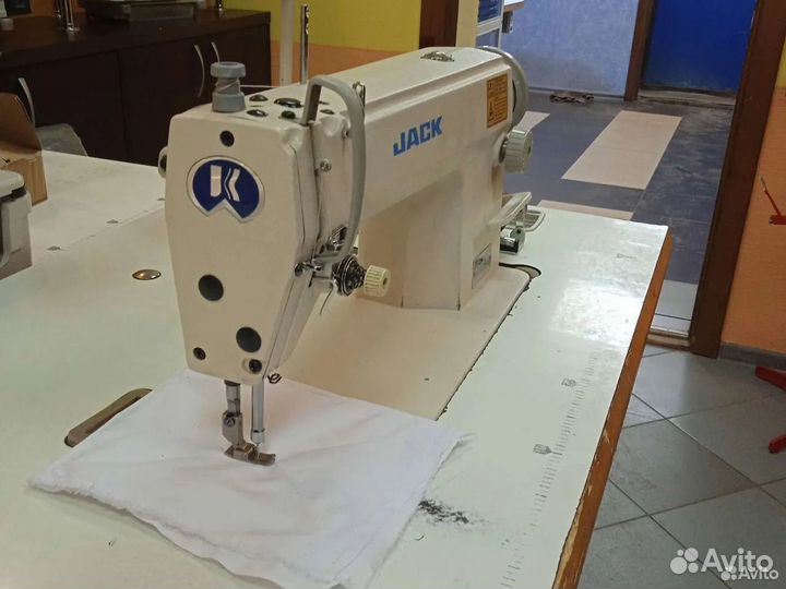 Швейная машина Jack jk-8720