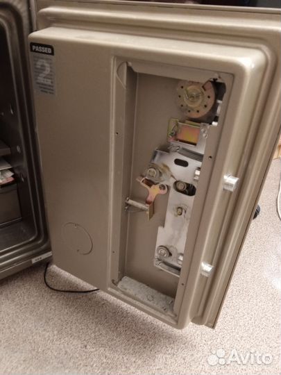 Открыть, вскрыть автомобиль, замок, дверь, авто