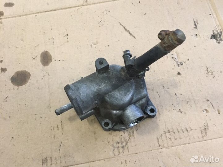 Корпус термостата Mercedes W203 (3079)