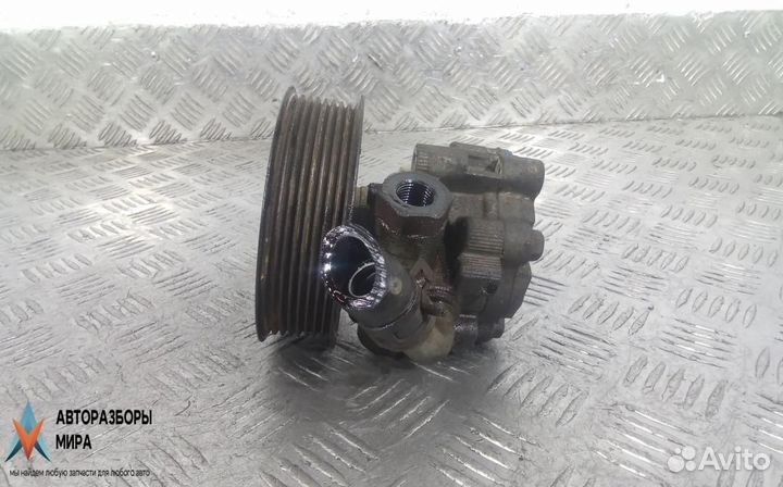 Насос гидроусилителя руля Land Rover