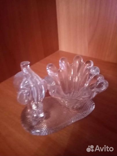 Лебедь, слон хрусталь