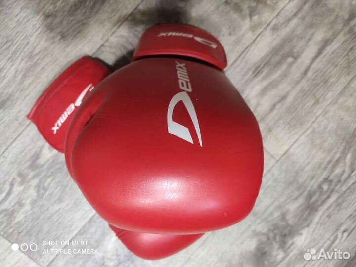 Боксерские перчатки 14 oz