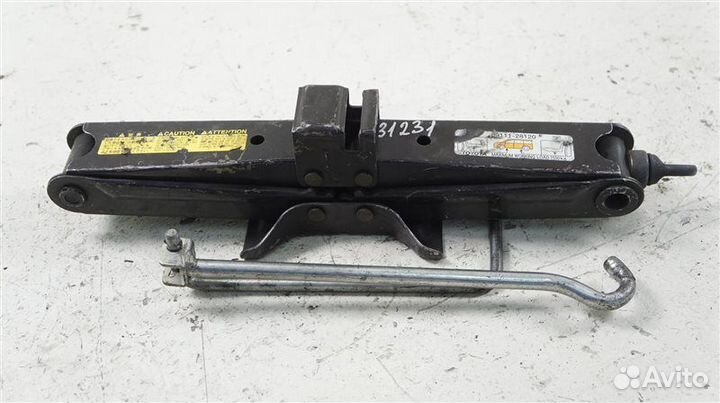 Домкрат Toyota Alphard ZRR70