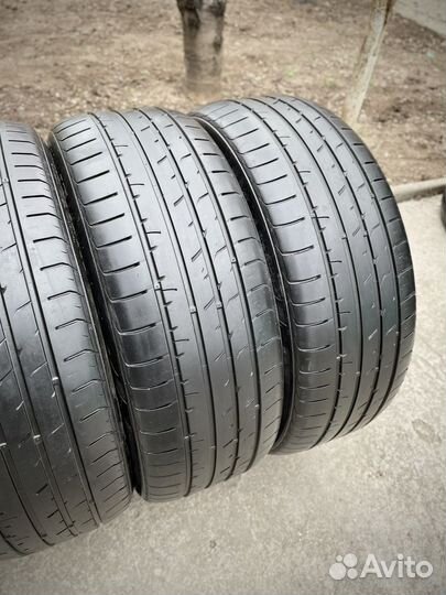 Kumho Crugen HP91 235/55 R19 101V