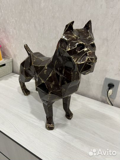 Полиганальная фигура из металла