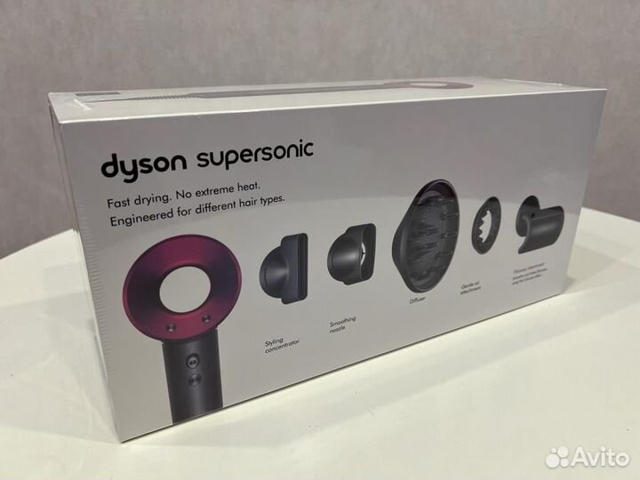 Фен Dyson Supersonic HD08