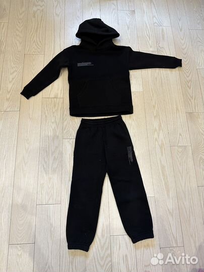 Спортивный костюм для девочки