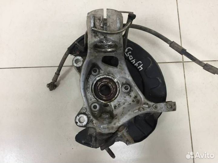 Цапфа/кулак поворотный передний правый Volkswagen