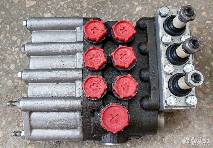 Гидрораспределитель Р 80 3\1 444 Г эо-2101