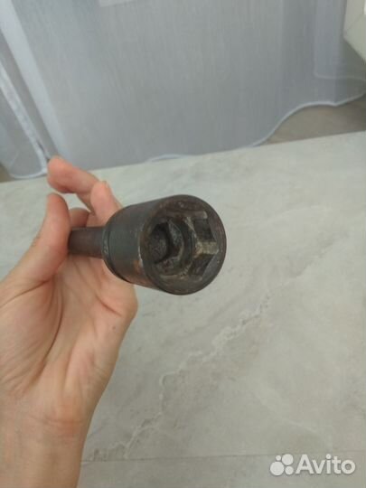 Ключ балонник jonnesway