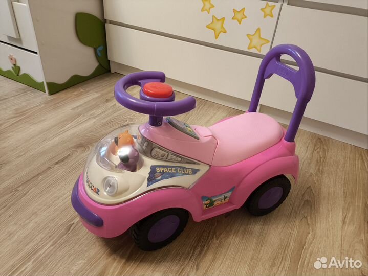 Машинка каталка толокар музыкальная для девочки