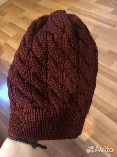 Шапки женские новые