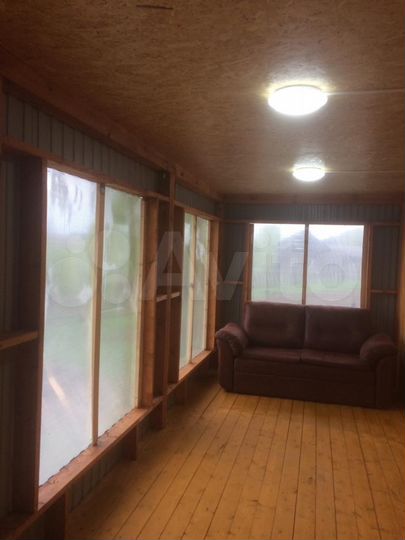 Дом 20 м² на участке 23 сот.