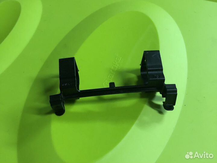 Кронштейн трубопровода ABS BVA задний bmw