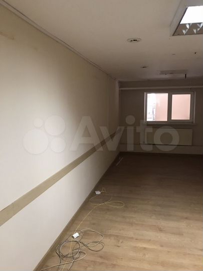 Офис, склад 22.4 м²