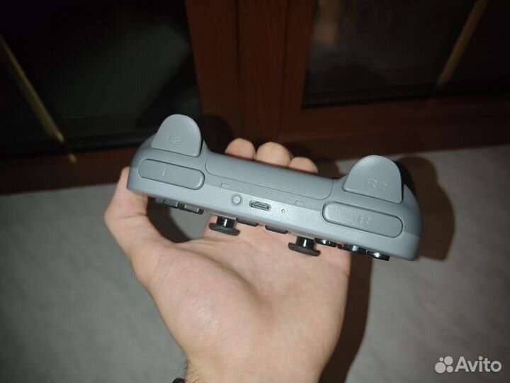 Геймпад 8bitdo pro 2