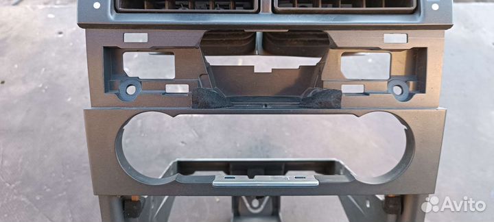 Рамка магнитолы центральная консоль Форд Мондео 3