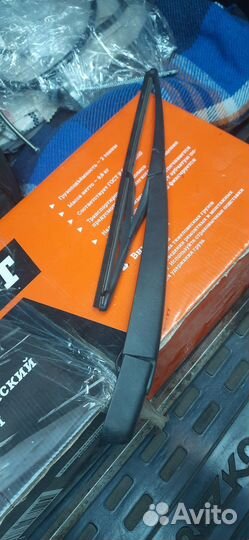 Поводок заднего дворника Renault