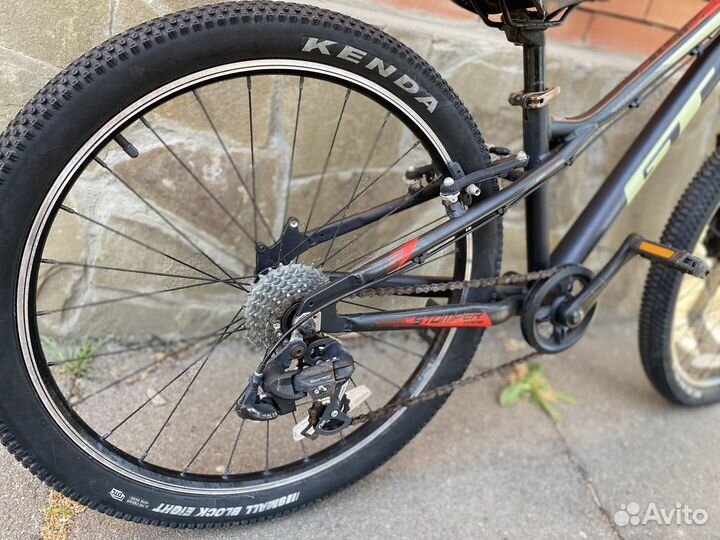 Велосипед gt