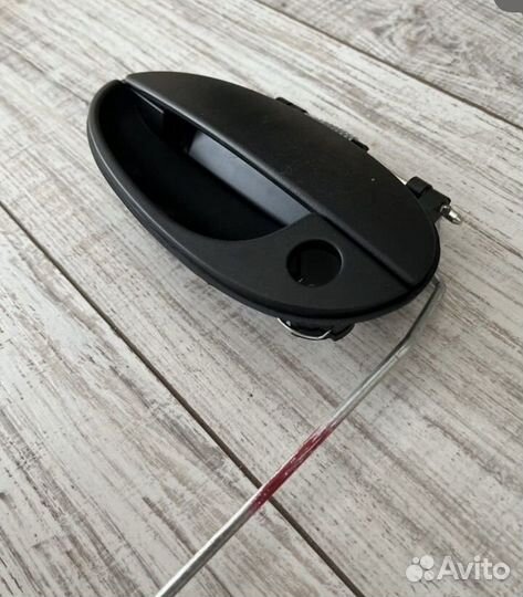 Ручка двери левая matiz 96507783 новая