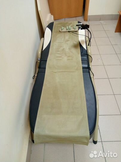 Массаж.Нефритовая массажная кровать