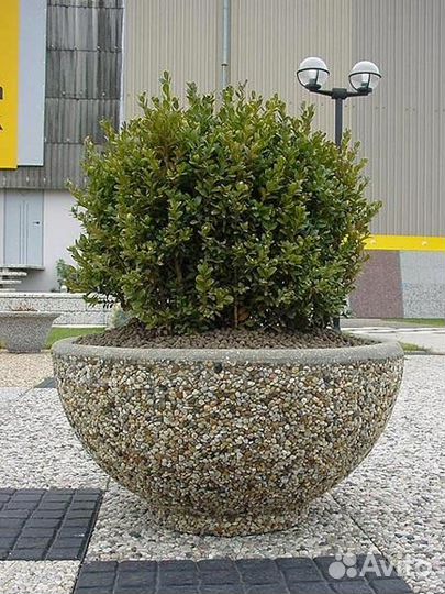 Каменная клумба 