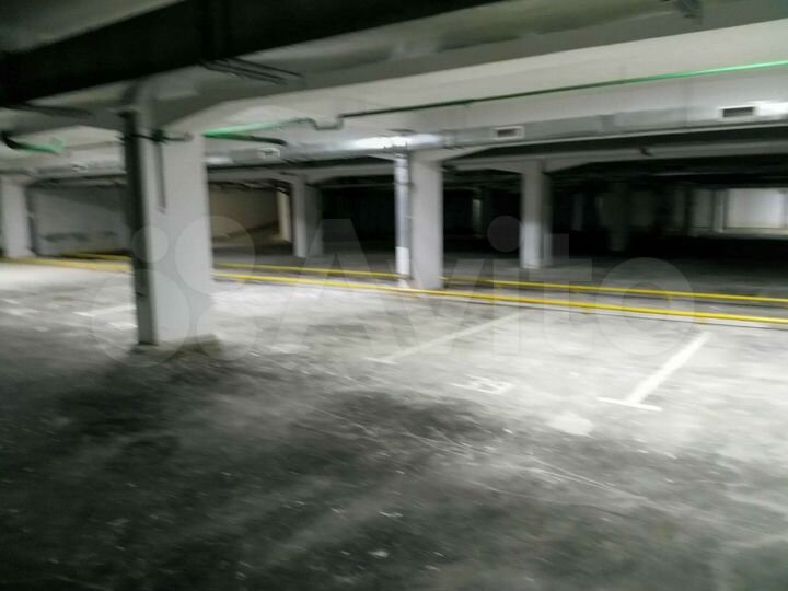 Машиноместо, 19 м²
