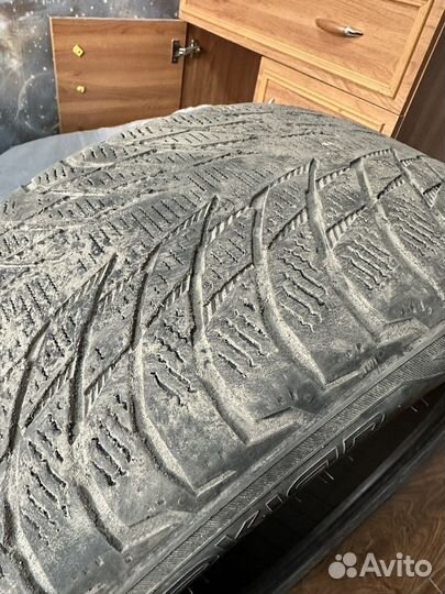 Nokian Tyres Hakkapeliitta R2 245/45 R19