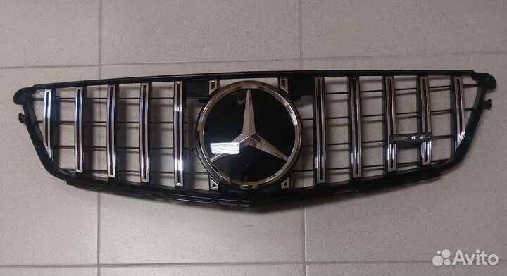 Обвес Mercedes E63 AMG дорестайлинг