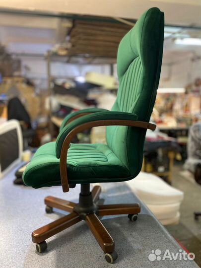 Компьютерное кресло