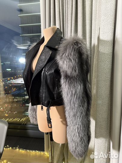 Куртка с натуральным мехом