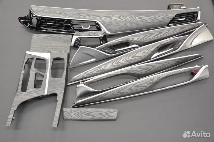 Планки салона BMW G30 Брашированое дерево