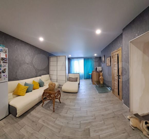 Таунхаус 210 м² на участке 1 сот.