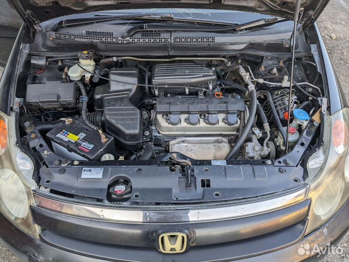 Honda Stream 2.0 CVT, 2004, 350 000 км